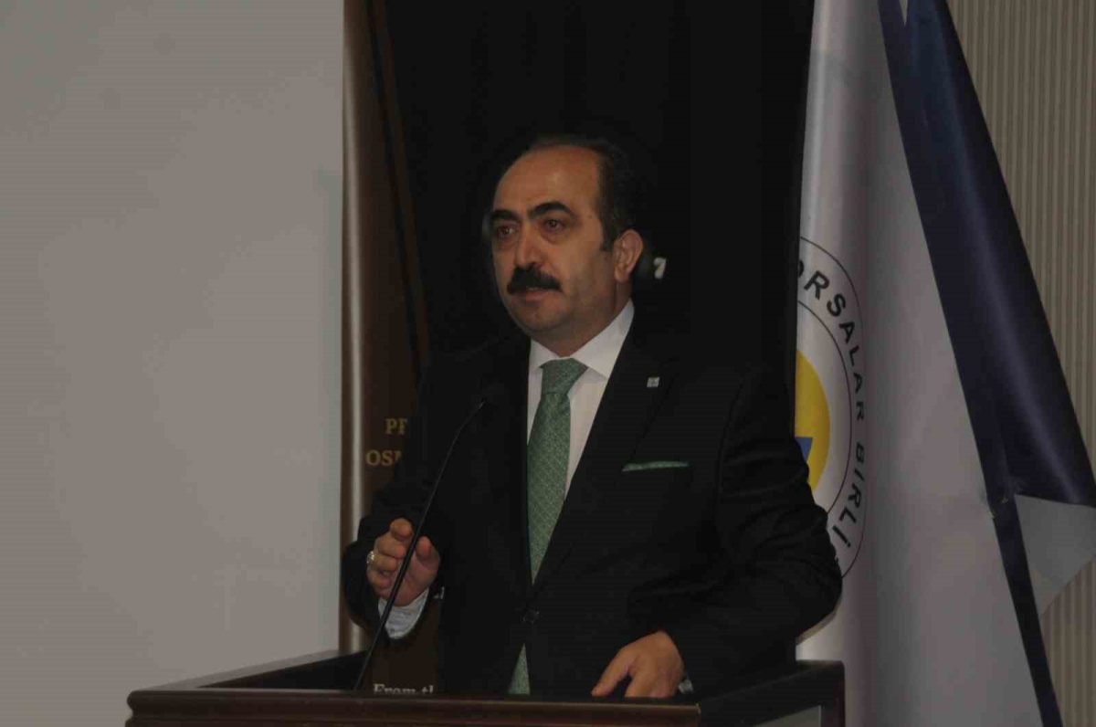 TTK Başkanı Prof. Dr. Yüksel Özgen Yalova’da sempozyuma katıldı
