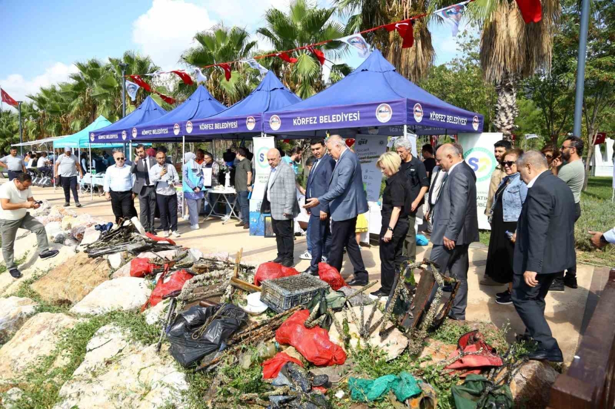 Hereke sahilinde kıyı ve deniz temizliği
