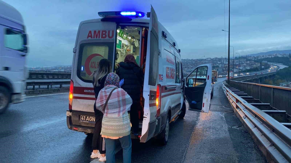 TEM’in Kocaeli geçişinde zincirleme kaza: 5 yaralı
